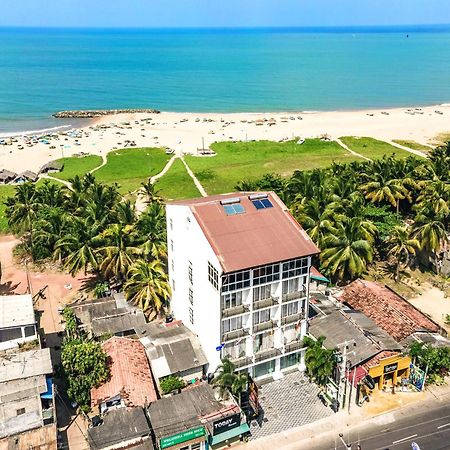 Beverly Beach Negombo Ngoại thất bức ảnh