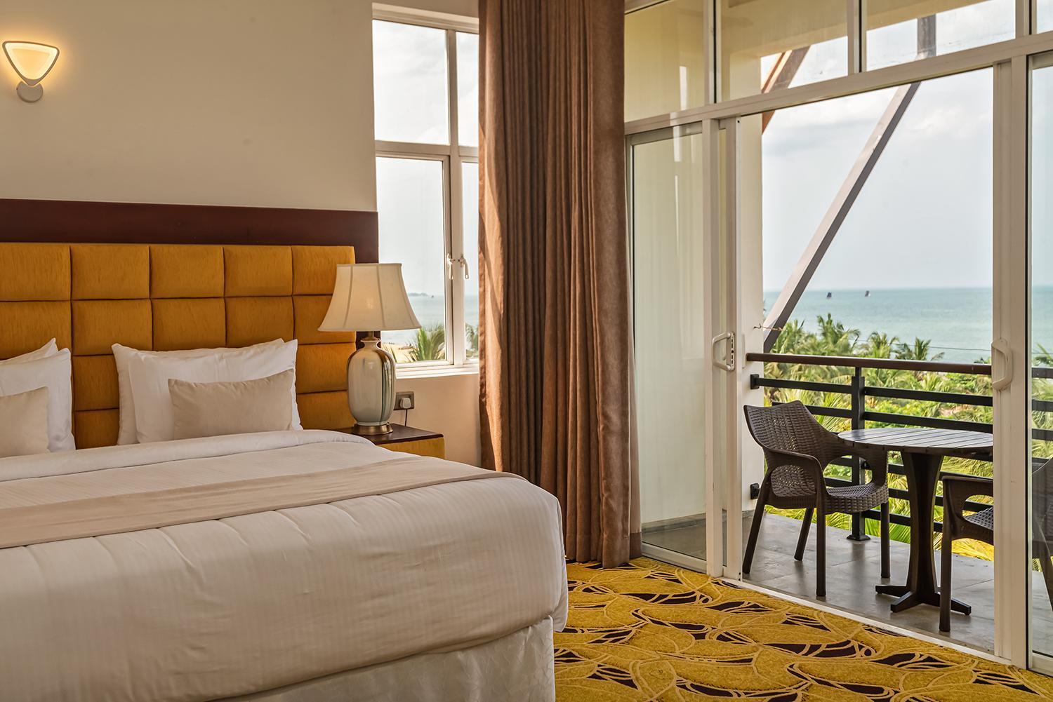 Beverly Beach Negombo Ngoại thất bức ảnh