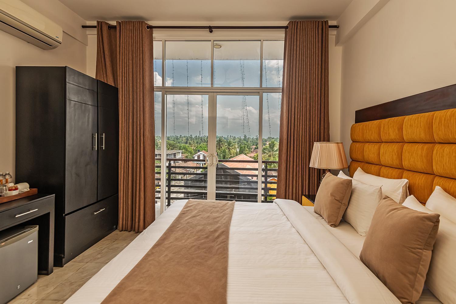 Beverly Beach Negombo Ngoại thất bức ảnh