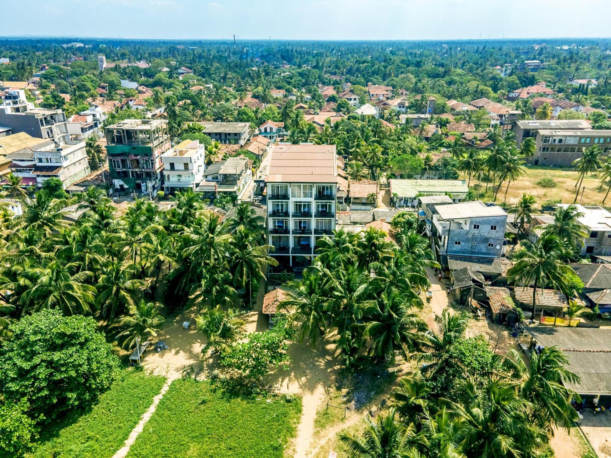 Beverly Beach Negombo Ngoại thất bức ảnh
