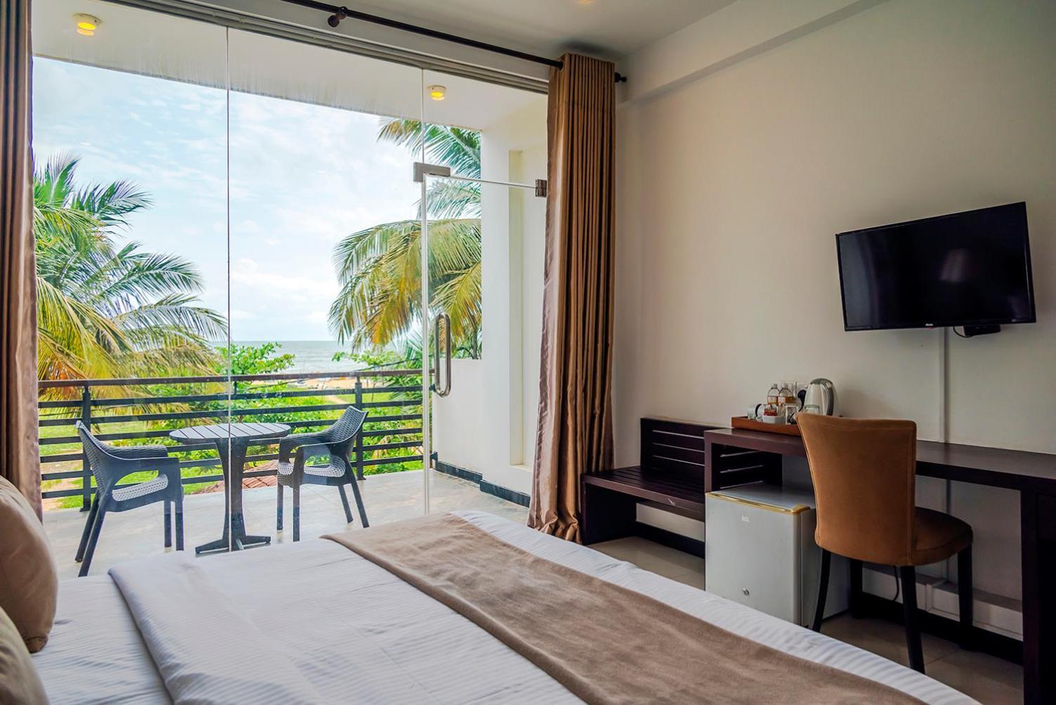 Beverly Beach Negombo Ngoại thất bức ảnh