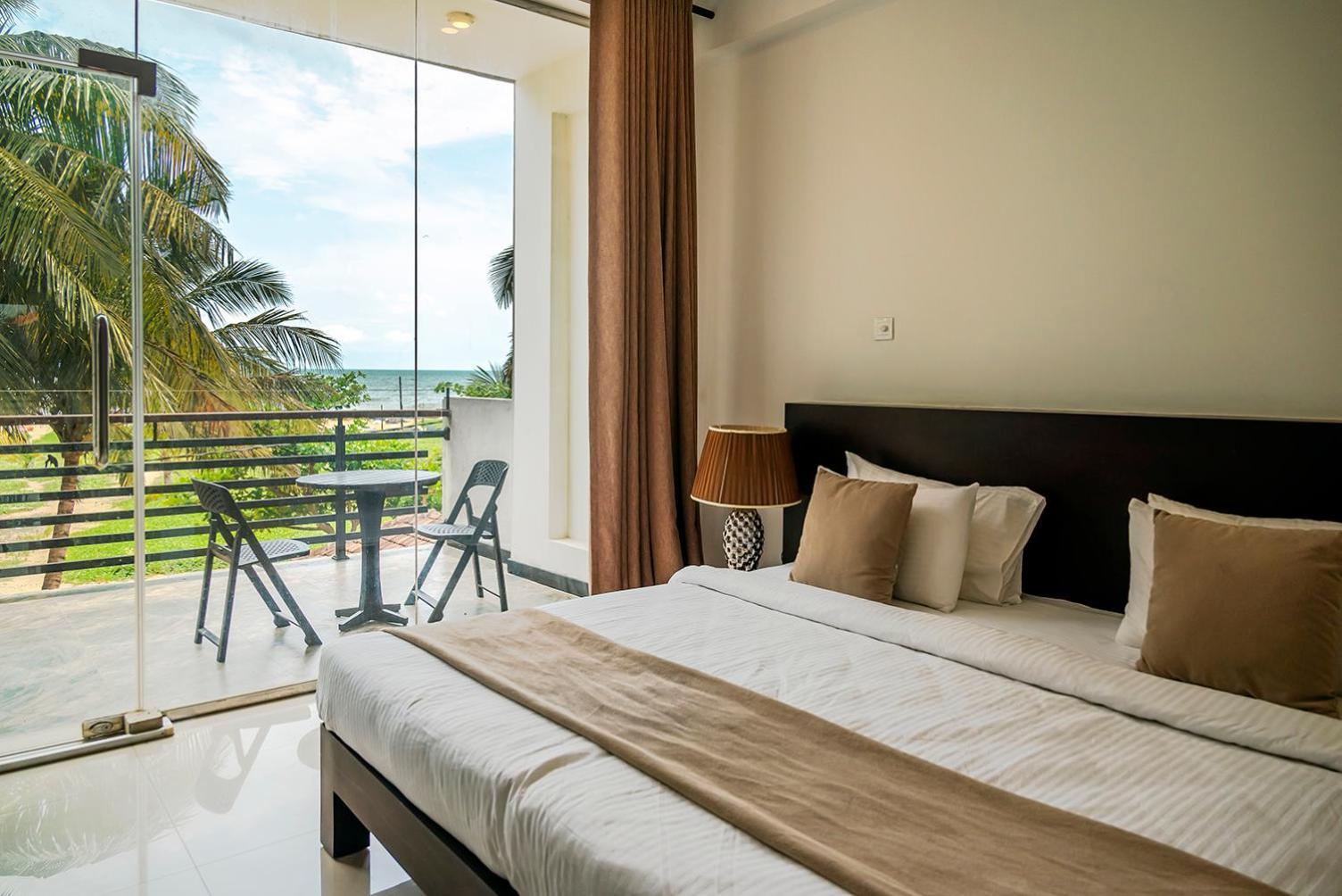 Beverly Beach Negombo Ngoại thất bức ảnh